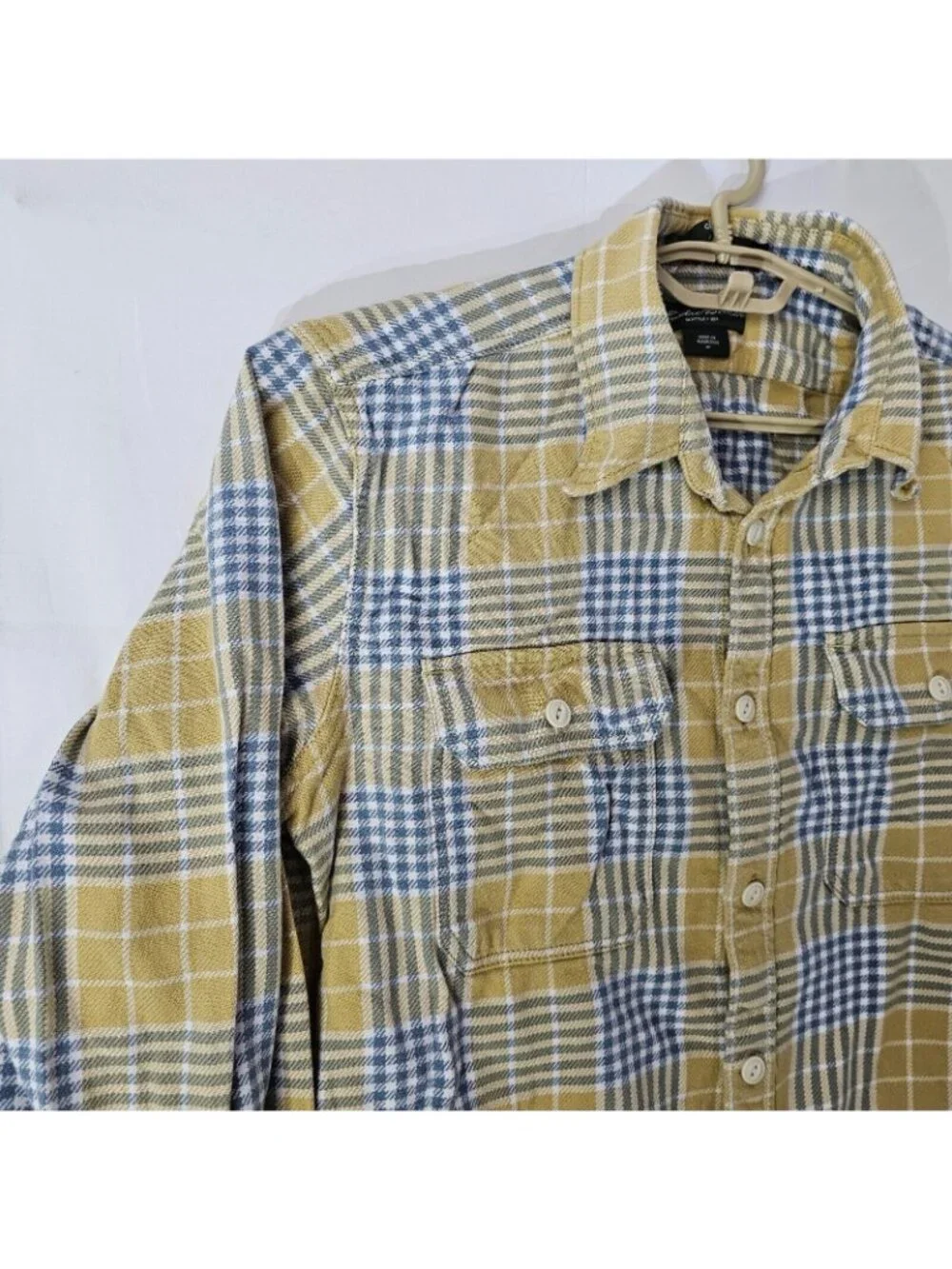 Eddie Bauer Button Up Shirt Mens M Yellow Plaid Long Sleeve Cotton Top Casual - Picture 2 of 11